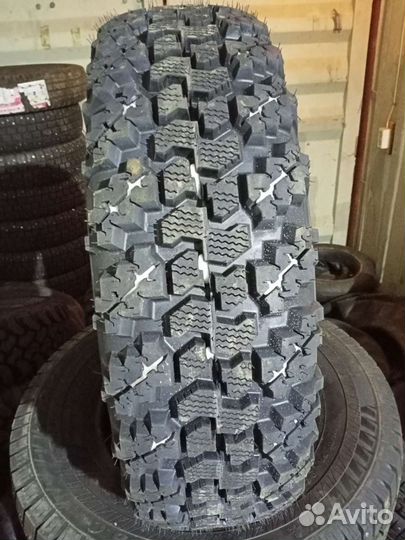 Forward Safari 530 235/75 R15