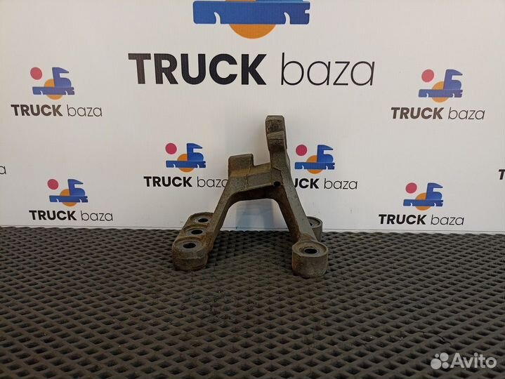 1689097 Кронштейн двигателя передний Daf XF105