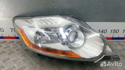 Фара правая ford kuga 1 (LEA24MU01)