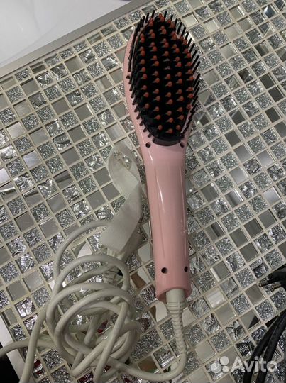 Расческа-выпрямитель