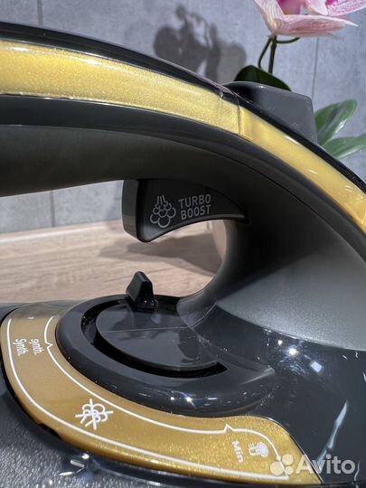 Утюг Tefal Turbo Pro Anti-Calc FV 5696E1