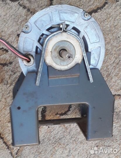 Электродвигатель дак 71-40-1.0-у2, б/у, с лопостям