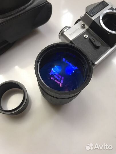 Плёночный фотоаппарат Зенит с объективом 85мм 1,6