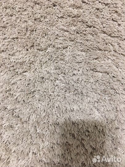Ковёр с высоким ворсом в хорошем состоянии