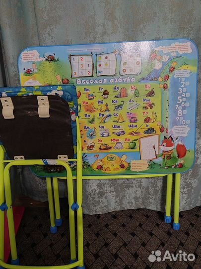 Детский письменный стол бу