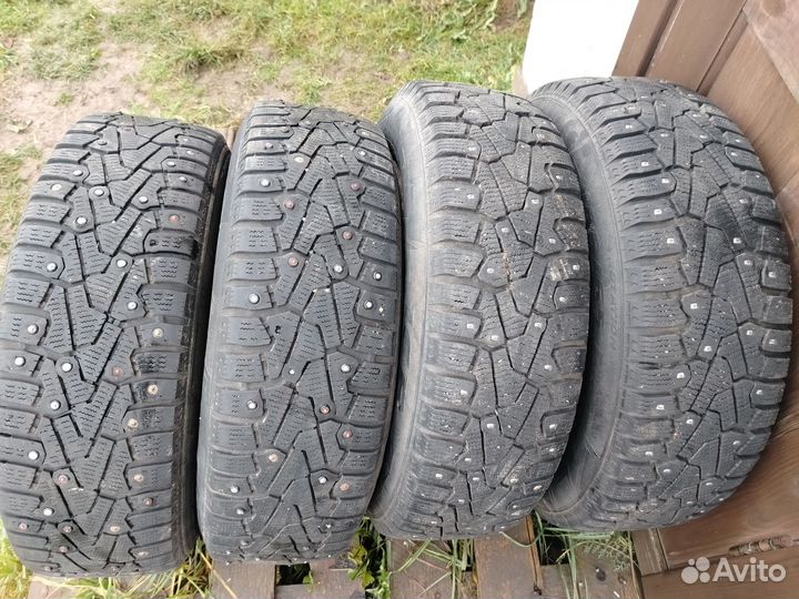 Pirelli Ice Zero 185/65 R15 92T