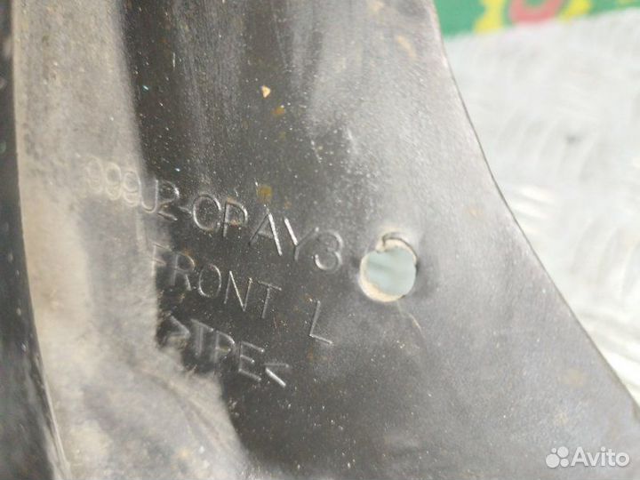 Брызговик передний левый Nissan Murano 2005