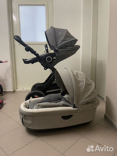 Коляска stokke