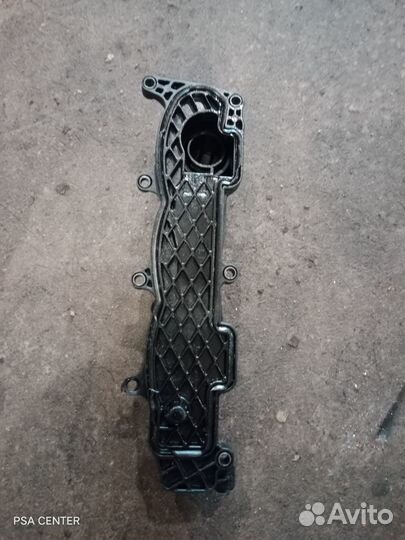 Клапанная крышка DV6ated4 Peugeot/Citroen