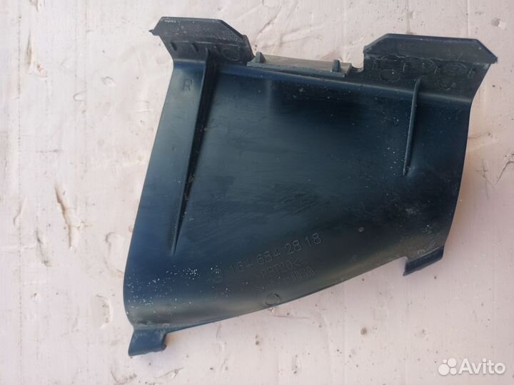 Накладка пола задняя правая Mercedes-Benz W164