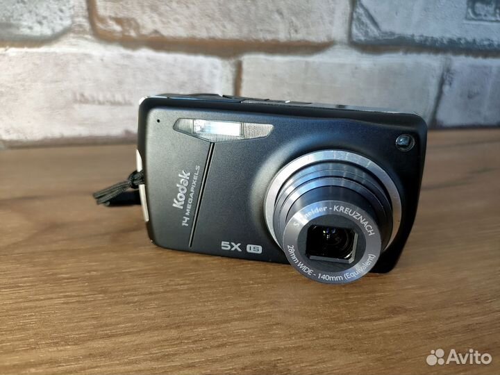 Kodak EasyShare M575