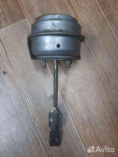 Актуатор турбины Skoda Octavia A5