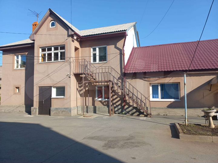 Здание, 500 м²