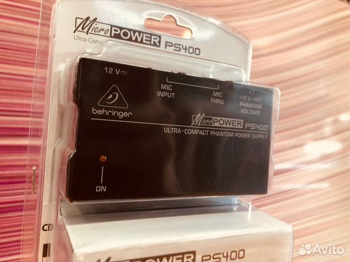 Блок фантомного питания Behringer PS400