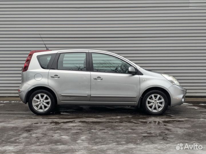 Nissan Note 1.6 AT, 2011, 98 063 км