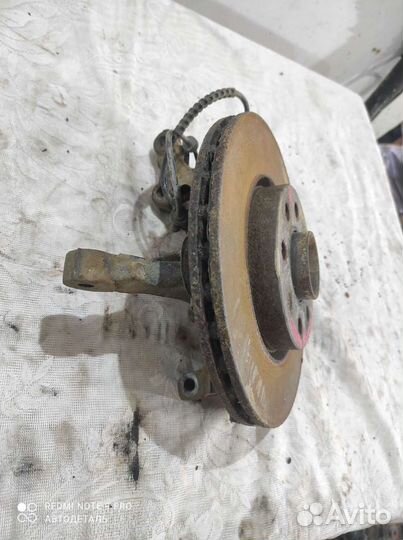 Поворотный кулак ступица левый opel corsa d