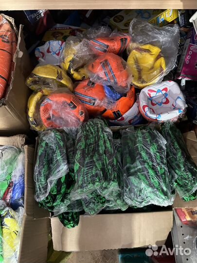 Футбольные,баскетбольные и волейбольные мячи