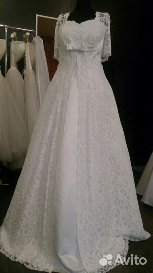 Свадебное платье