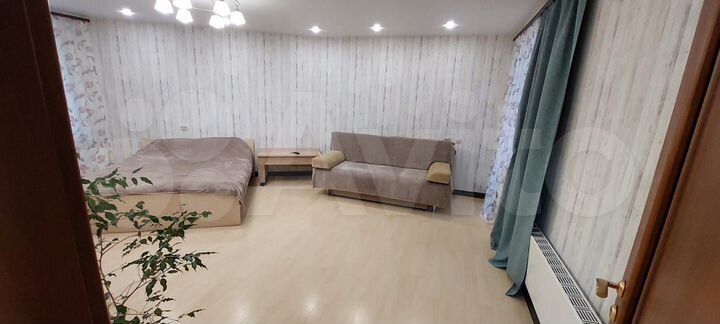 2-к. квартира, 64 м², 1/9 эт.