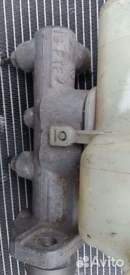 Цилиндр тормозной главный Skoda Fabia 1. 2003г