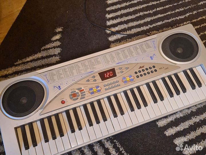 Синтезатор