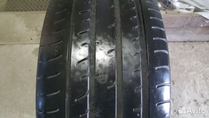 Toyo Proxes T1 Sport 255/45 R18