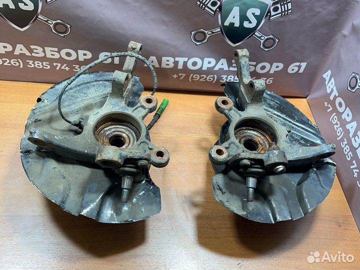 Поворотный кулак передний Range Rover 3 vogue мам