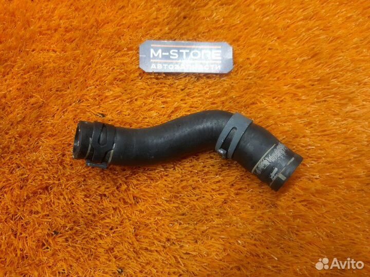 Патрубок системы охлаждения Audi A5 8T cdnc 2010