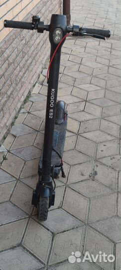Электросамокат kugoo es2