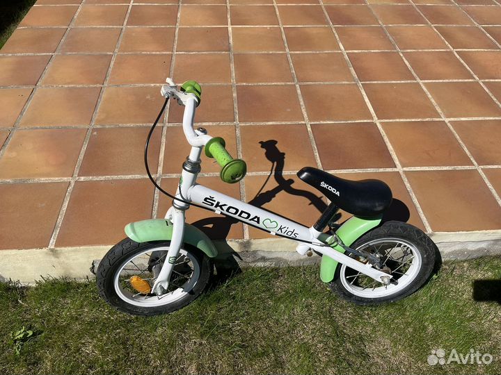 Беговел Skoda