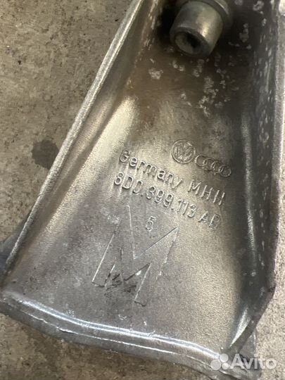 Кранштейн кпп 8D0399113AB Audi A4 B5