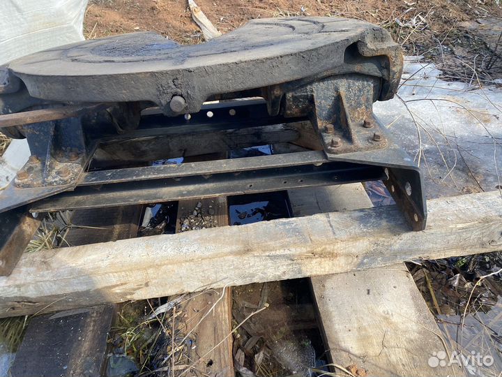 Седло на тягач камаз