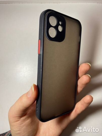 Чехол на iPhone 12