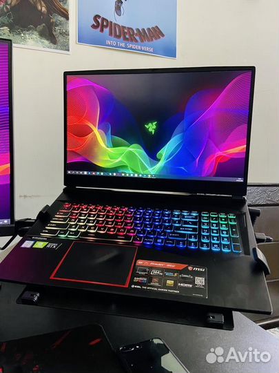 MSI Raider 17 игровой 8GB RTX 2080. i7