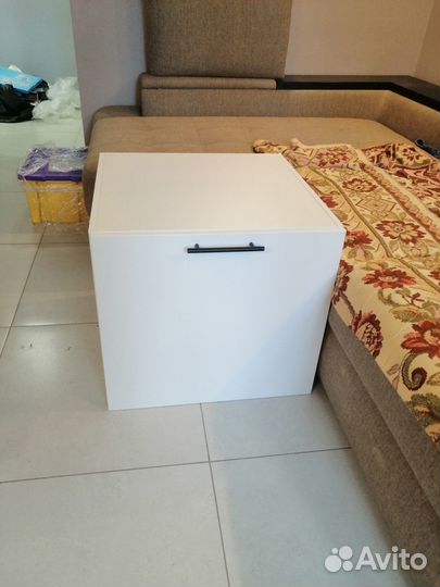 Шкаф шкафчик