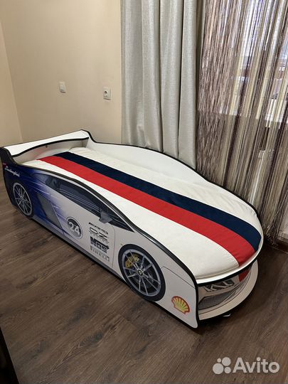 Детская кровать машина бу с матрасом