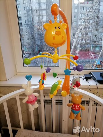 Музыкальная мобиль на кроватку