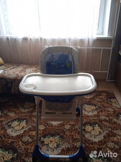 Стул для кормления