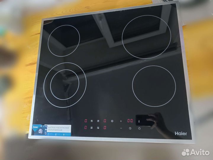 Новая электрическая варочная поверхность Haier