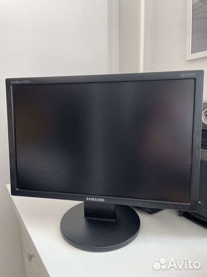 Монитор Samsung 22