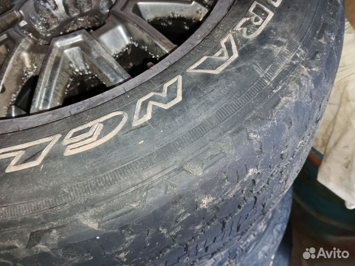 Goodyear Wrangler AT 275/60 R20