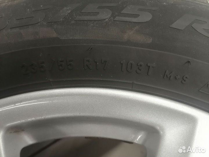 Pirelli Ice Zero 235/55 R17 103T