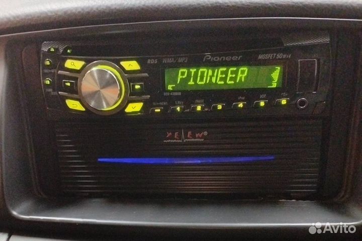 Авто магнитола Pioneer DEH-4300ub + динамики