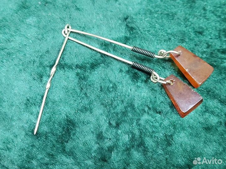Бижутерия СССР Брошь булавка игла Янтарь
