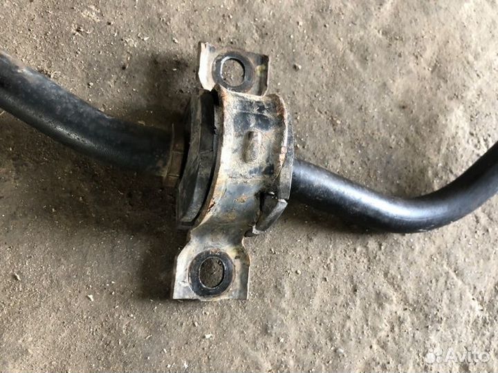 Стабилизатор поперечной устойчивости задний