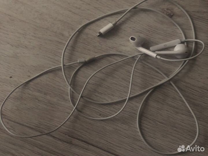 Наушники earpods lightning