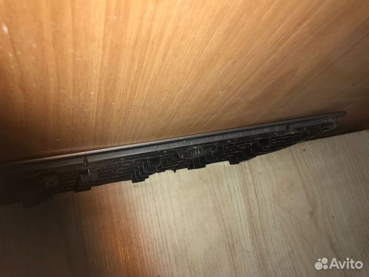 Решетка левая Mercedes S-Class W221