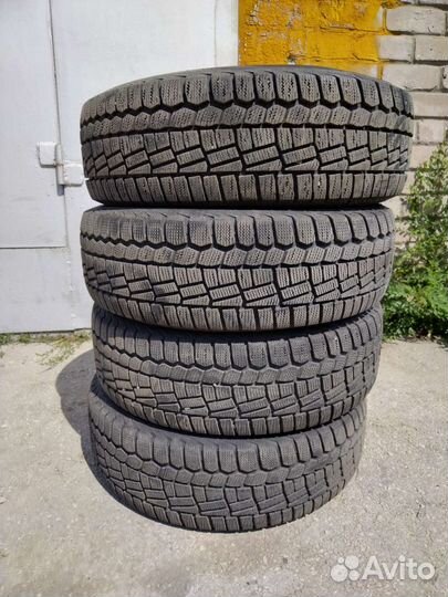 Viatti Brina Nordico V-522 195/65 R15 92T