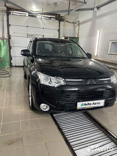 Mitsubishi Outlander 2.4 CVT, 2013, 134 000 км