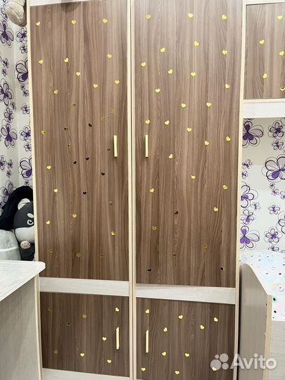 Детский мебельный гарнитур